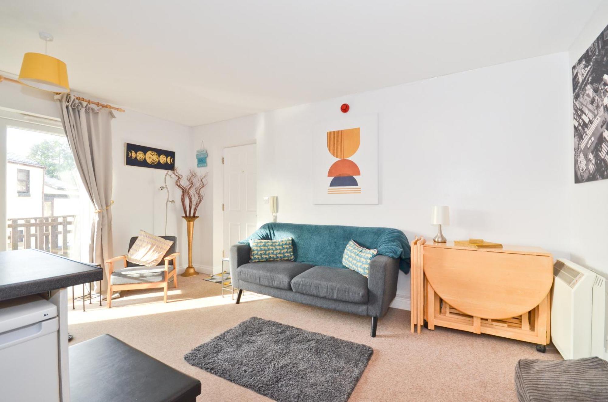 Апартаменты Whippingham, Creek Gardens - Isle Of Wight Вуттон-Бридж Экстерьер фото